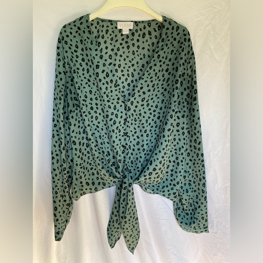 Vixbe Green Cheetah Print Long Sleeve Tie Blouse